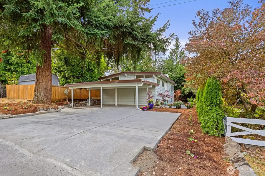10017 12th Avenue Ne, Seattle, WA 98125 - #2