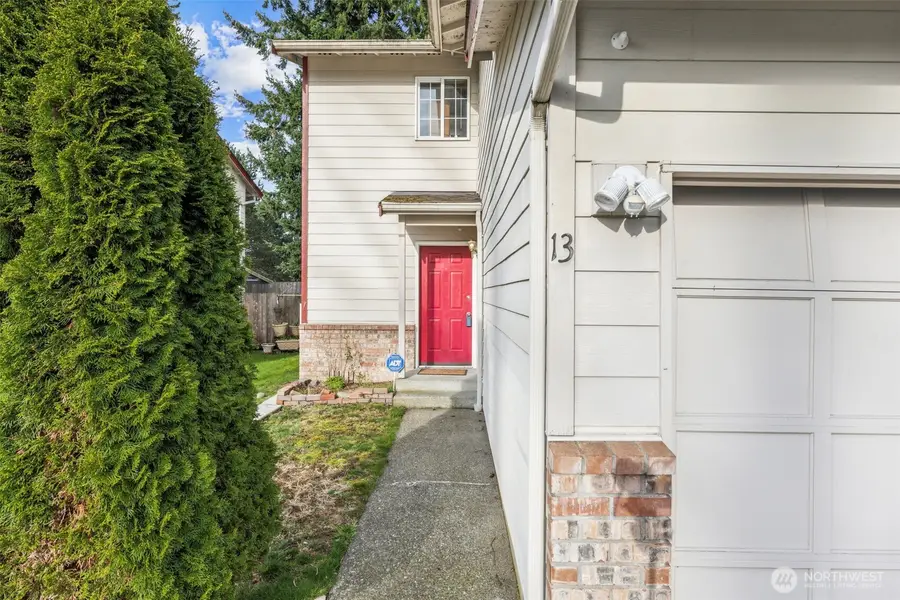 126 W Casino Road #13, Everett, WA 98204 - #2
