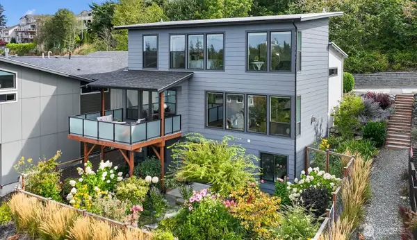 3414 Sussex Drive, Bellingham, WA 98226