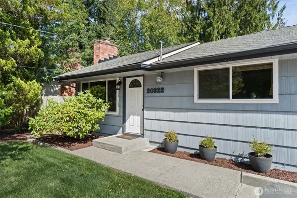 20322 21st Avenue Ne, Mountlake Terrace, WA 98155