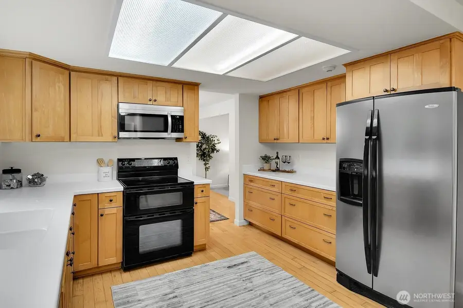 1425 172nd Place Ne, Bellevue, WA 98008 - #3