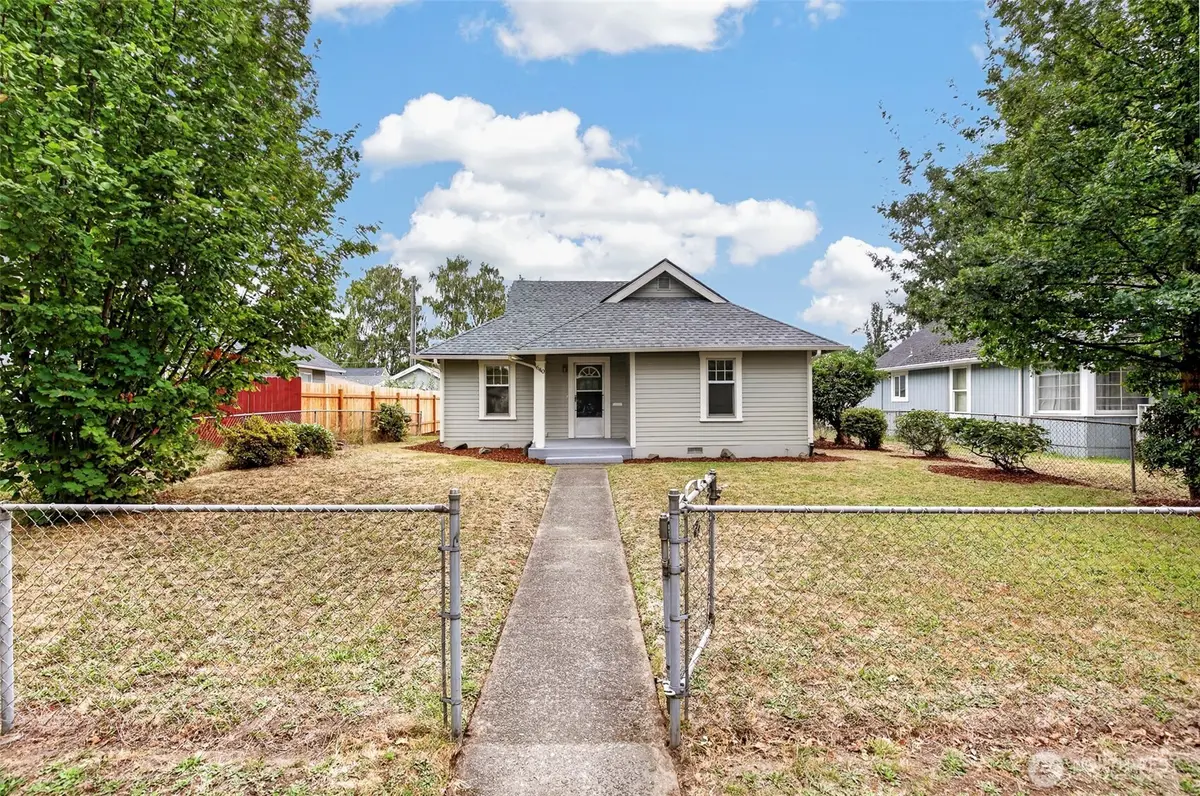 640 17th Avenue, Longview, WA 98632 - #1