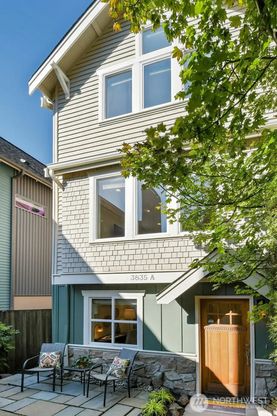3835 Interlake Avenue N, Seattle, WA 98103 - #2