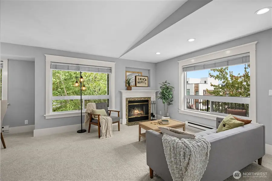 11223 Corliss Avenue N #301, Seattle, WA 98133 - #3