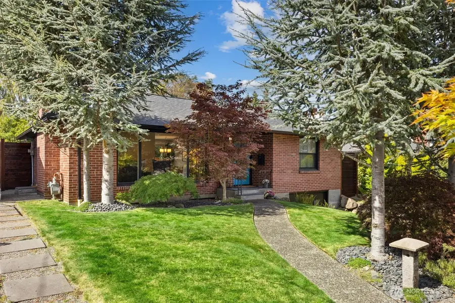 3429 40th Avenue W, Seattle, WA 98199 - #2