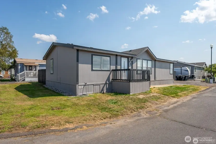 4000 NE Longview Street #65, Moses Lake, WA 98837 - #2