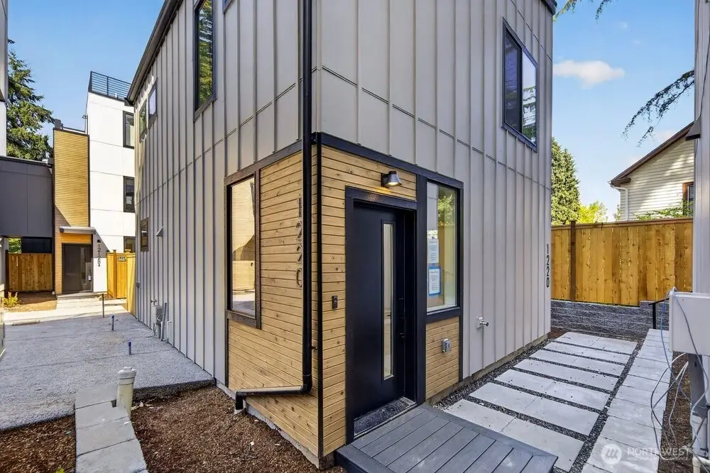 1220 NE 100th Street, Seattle, WA 98125 - #1