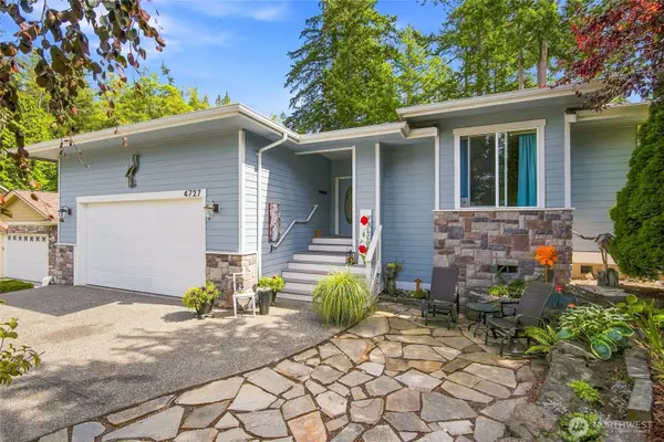 4727 S Golf Course Drive, Blaine, WA 98230