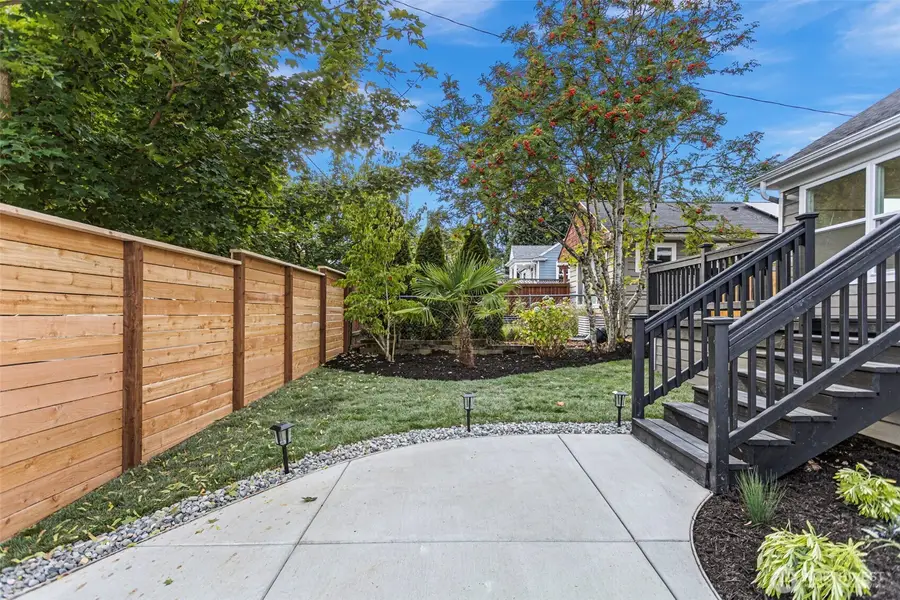 618 N 125th Street, Seattle, WA 98133 - #2