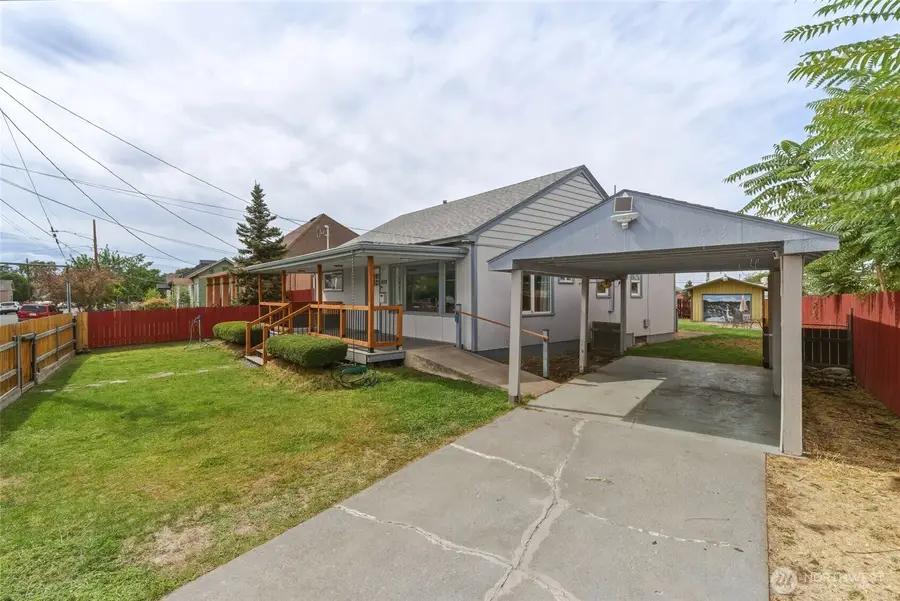 408 S 8th Avenue, Walla Walla, WA 99362 - #2