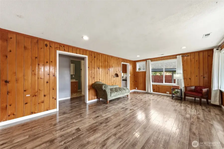 408 S 8th Avenue, Walla Walla, WA 99362 - #3