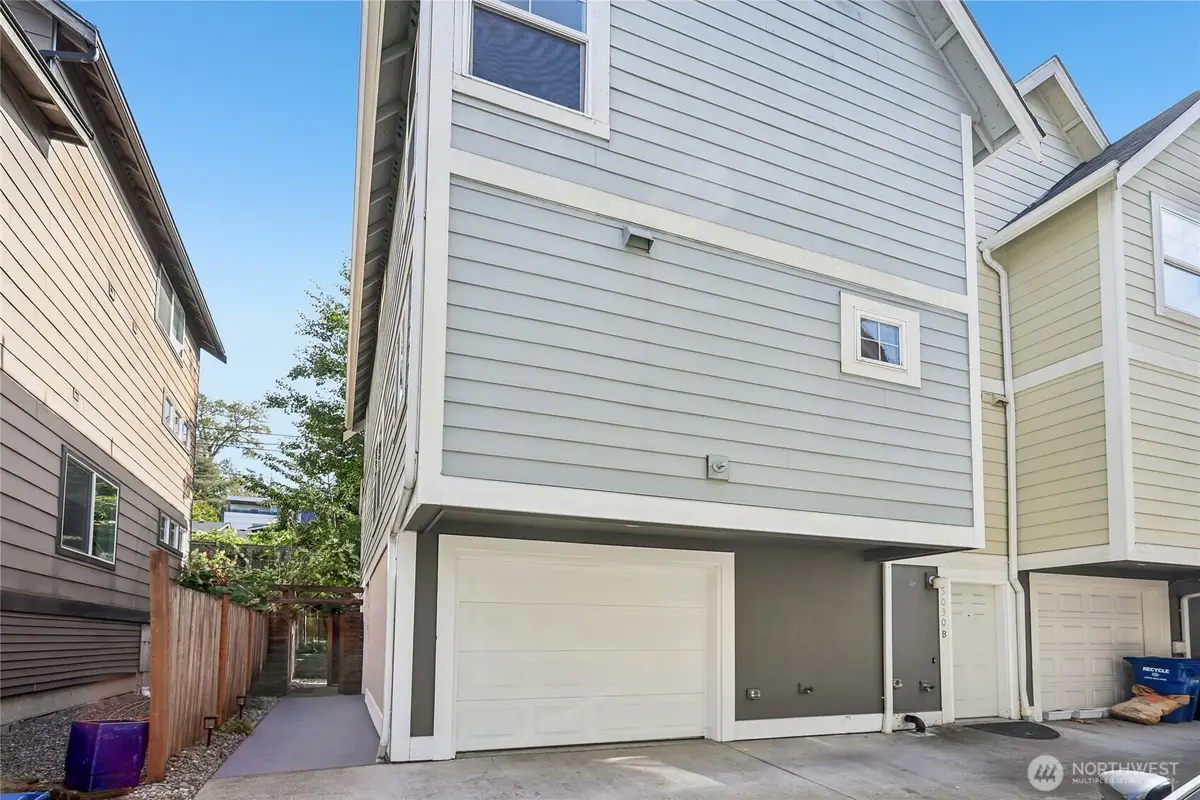 5030 Delridge Way Sw #A, Seattle, WA 98106 - #1