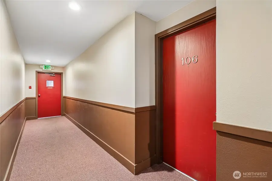 7323 Sand Point Way Ne #106, Seattle, WA 98115 - #3