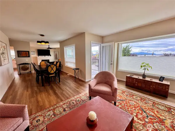 701 11th Street #101, Bellingham, WA 98225