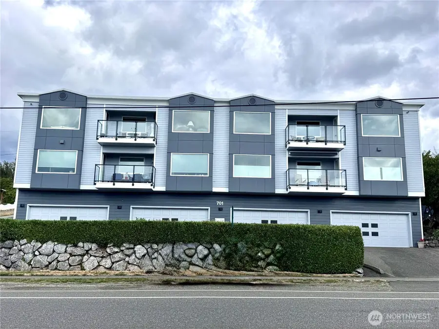 701 11th Street #101, Bellingham, WA 98225 - #2