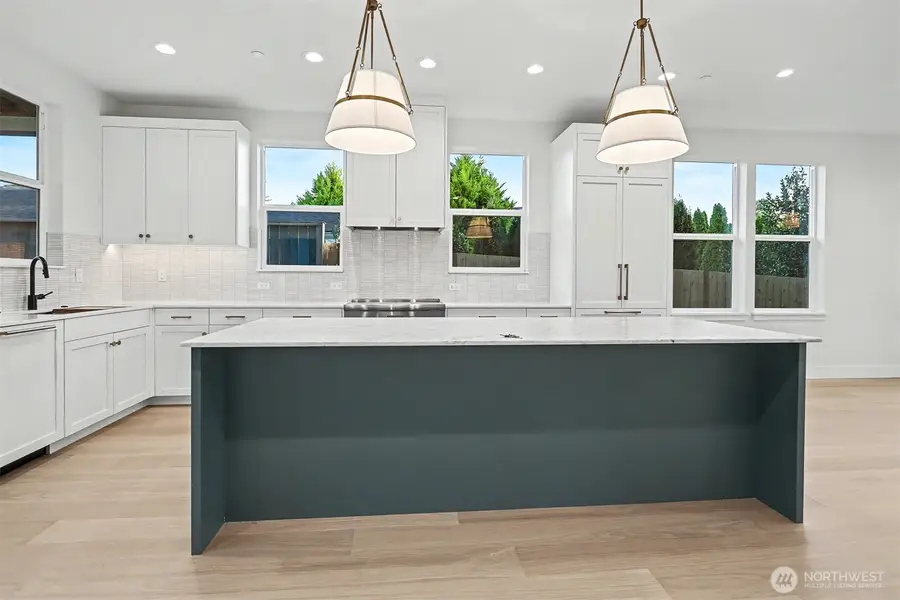 20130 23rd Avenue Nw, Shoreline, WA 98177 - #3