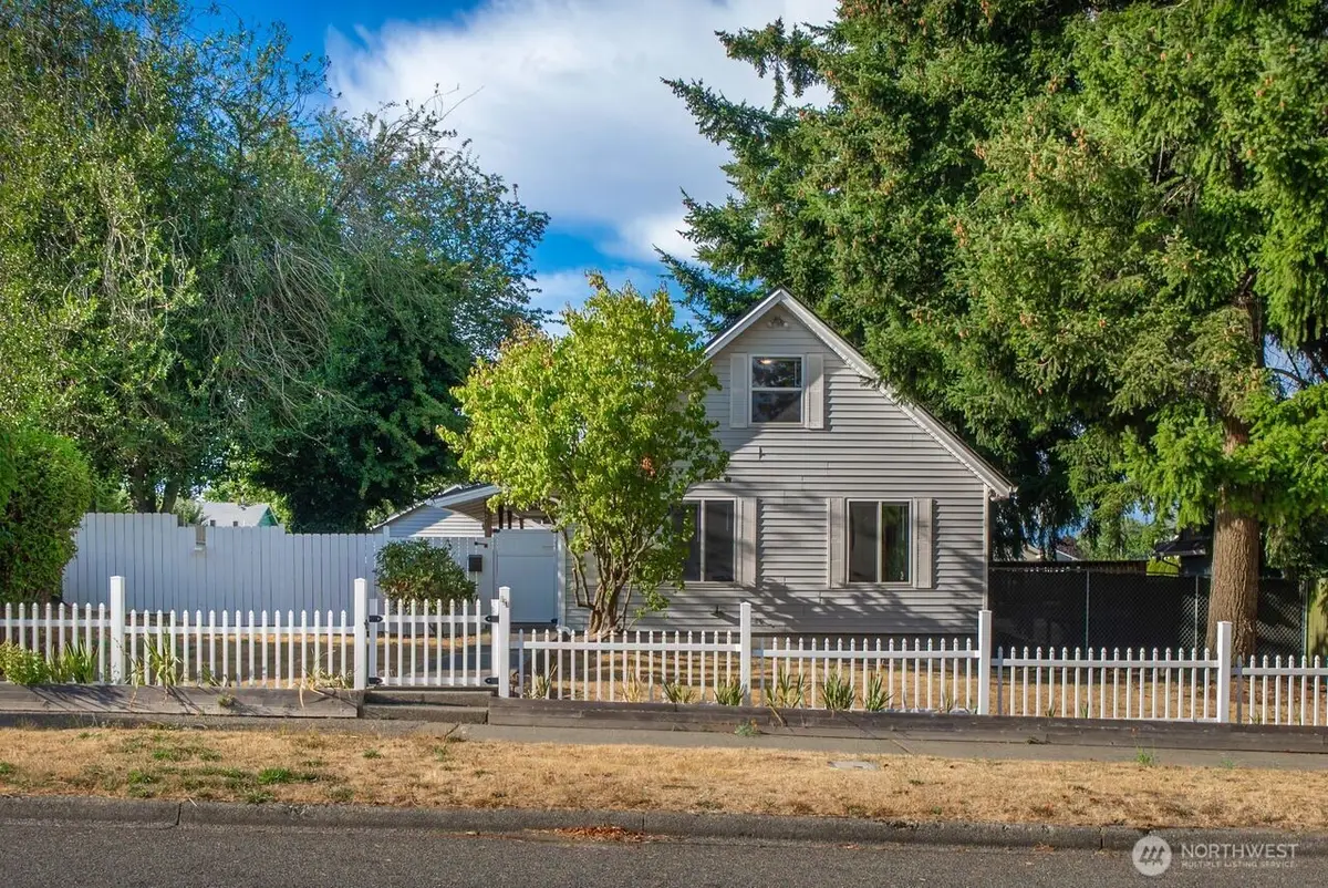 821 E 60th Street, Tacoma, WA 98404 - #1
