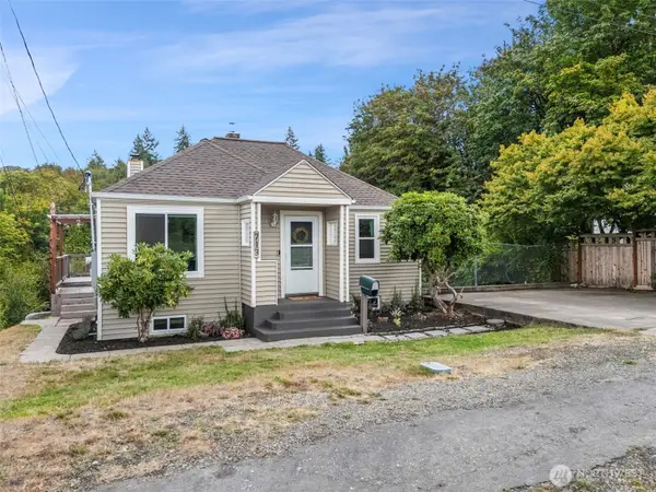 713 Hull Avenue, Port Orchard, WA 98366
