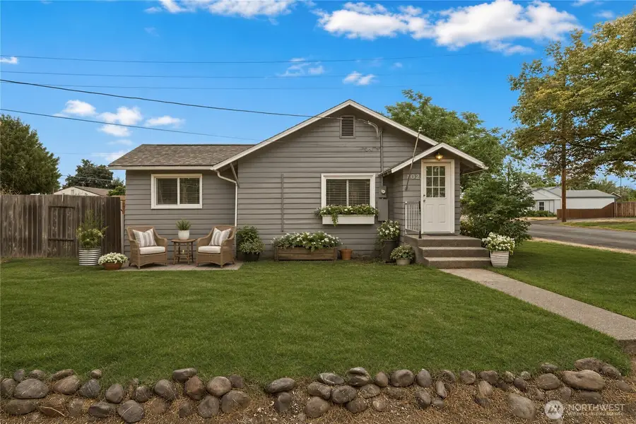 702 Lewis St, Walla Walla, WA 99362 - #2