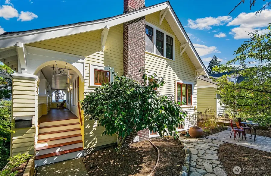 2502 18th Avenue S, Seattle, WA 98144 - #2