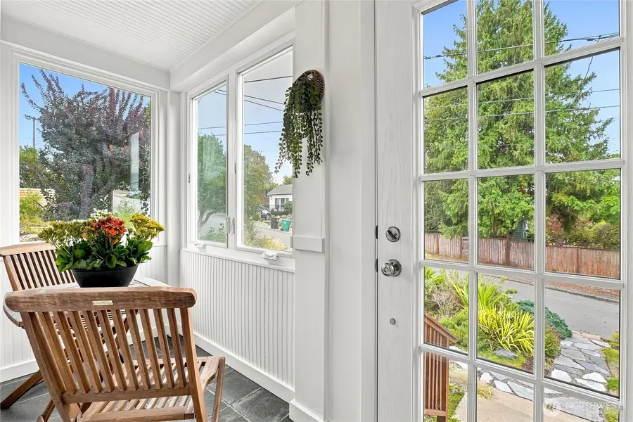 2110 N 86th Street, Seattle, WA 98103 - #2