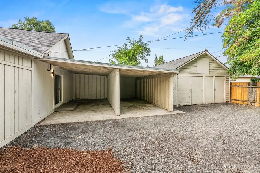 159 16th Avenue, Longview, WA 98632 - #2