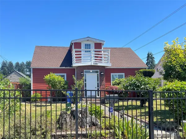7041 S Fife Street, Tacoma, WA 98409