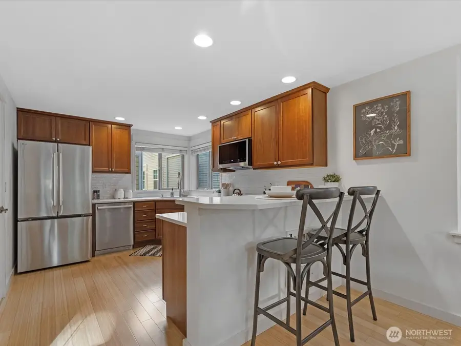 8554 Mary Avenue Nw, Seattle, WA 98117 - #3