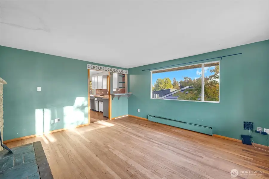 8814 14th Avenue Sw, Seattle, WA 98106 - #2