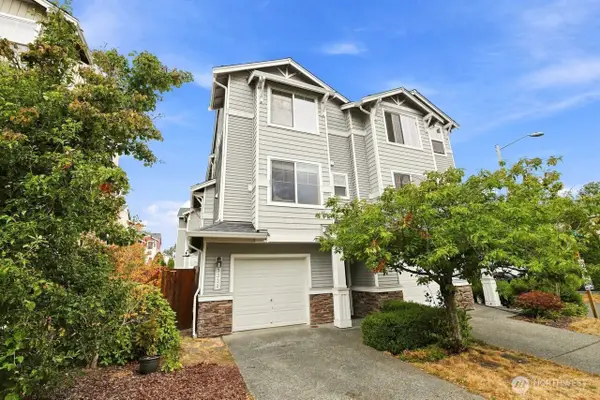 333 127th Street Se #A, Everett, WA 98208