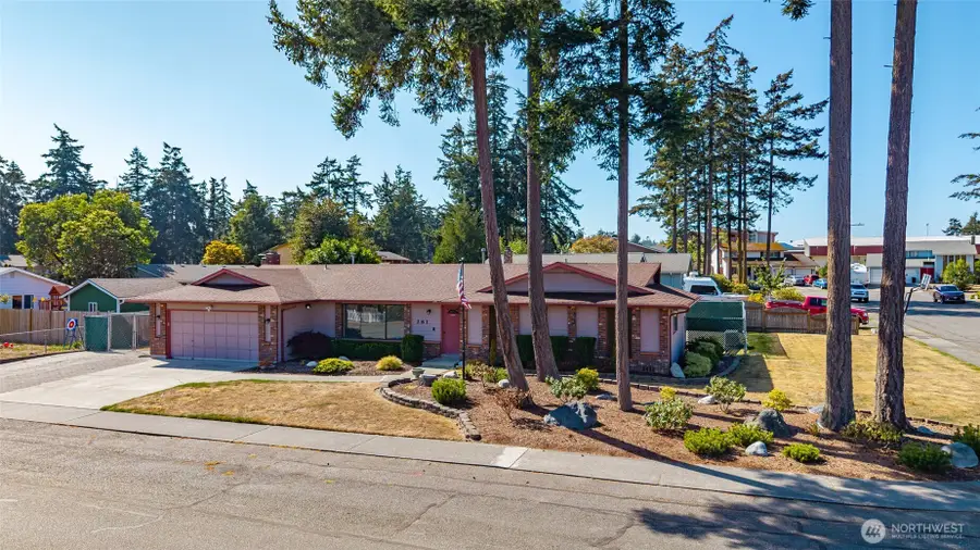 281 NW Fairhaven Drive, North Whidbey Island, WA 92877 - #2