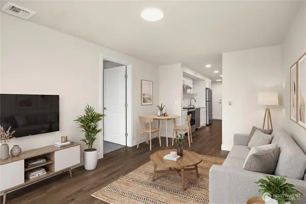 5022 Martin Luther King Jr Way S #10, Seattle, WA 98118