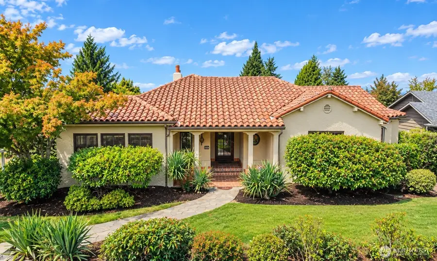 12221 8th Avenue Nw, Seattle, WA 98177 - #2