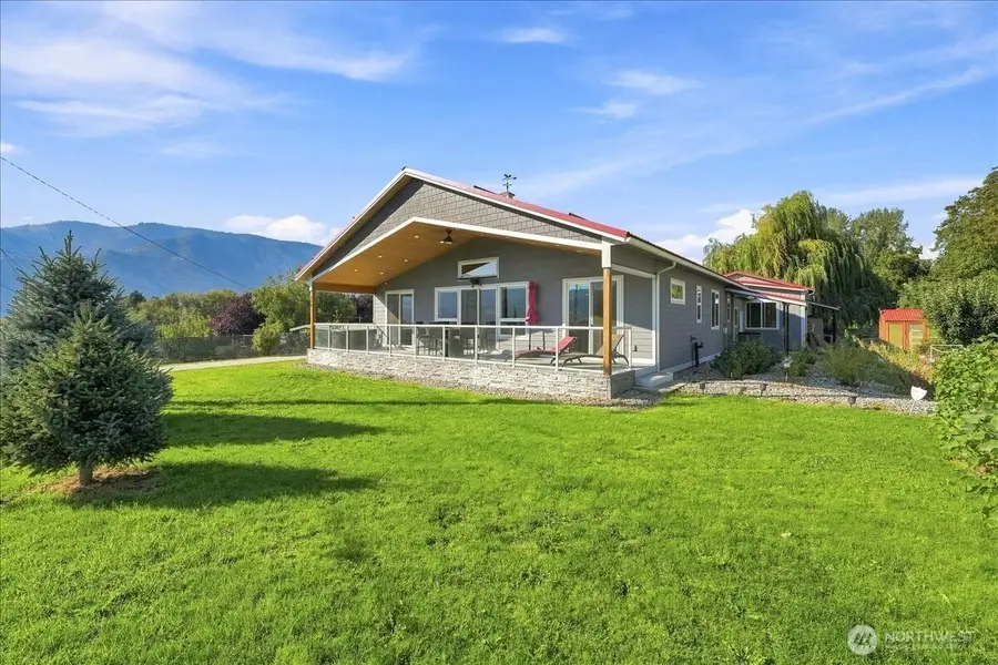 750 Lakeshore Drive, Manson, WA 98831 - #2