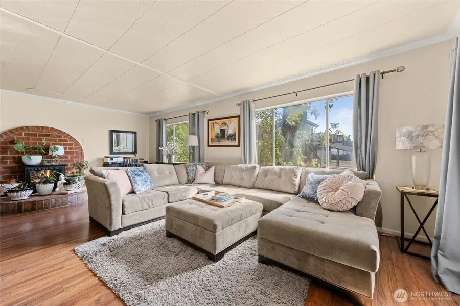 2419 Jahn Avenue Nw #6, Gig Harbor, WA 98335 - #3