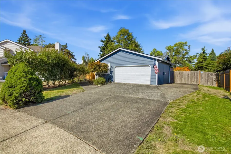 756 Oakhurst Drive, Pacific, WA 98047 - #2