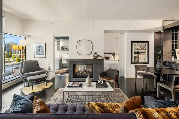 820 Blanchard Street #1209, Seattle, WA 98121