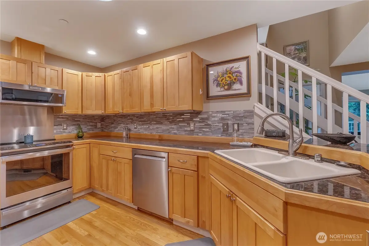 160 E Soderberg Rd #L-33, Allyn, WA 98524 - #1