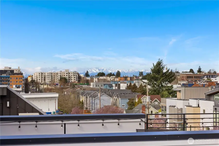 903 NW 56th Street, Seattle, WA 98107 - #3