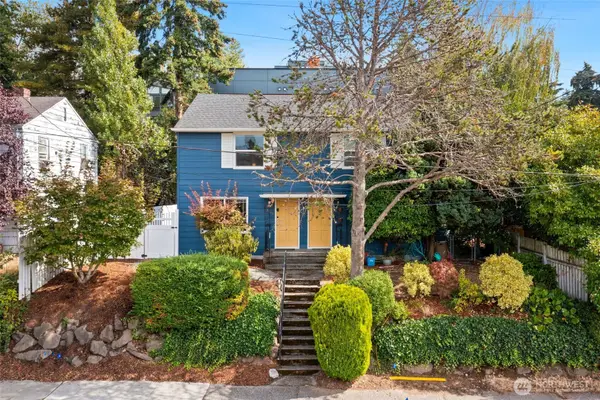 3008 31st Avenue W, Seattle, WA 98199