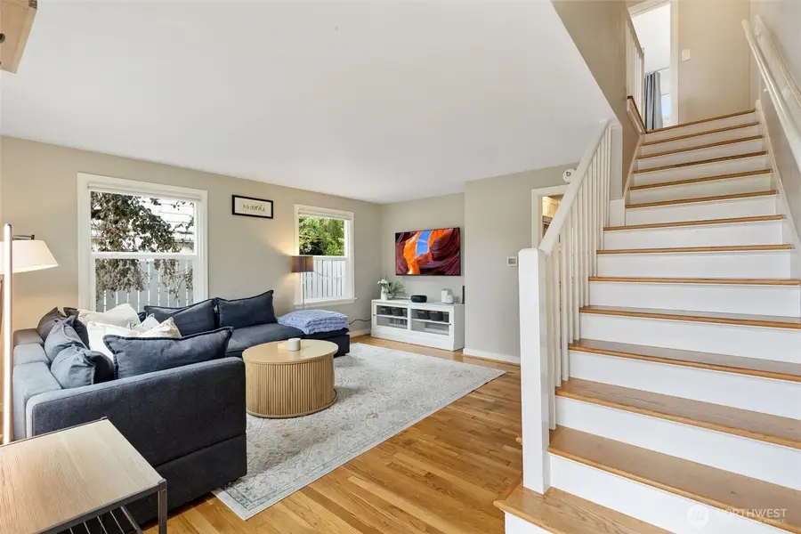 3008 31st Avenue W, Seattle, WA 98199 - #3