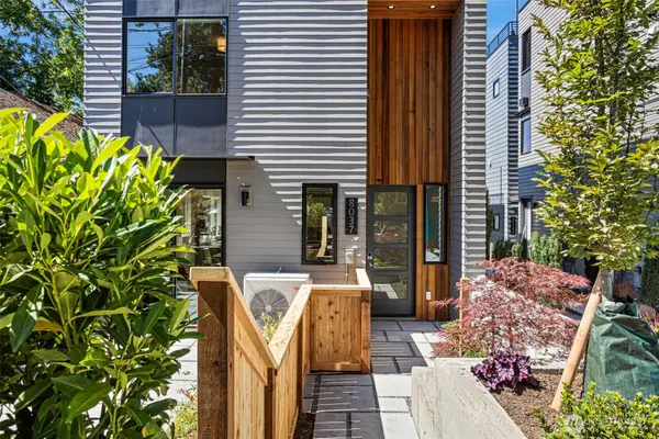 8039 Wallingford Avenue N, Seattle, WA 98103
