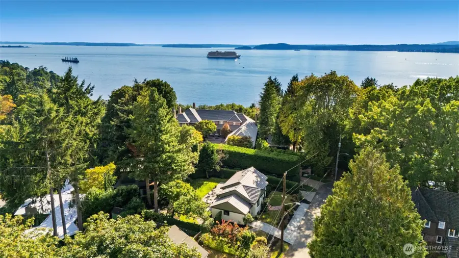 4715 W Roberts Way, Seattle, WA 98199 - #2