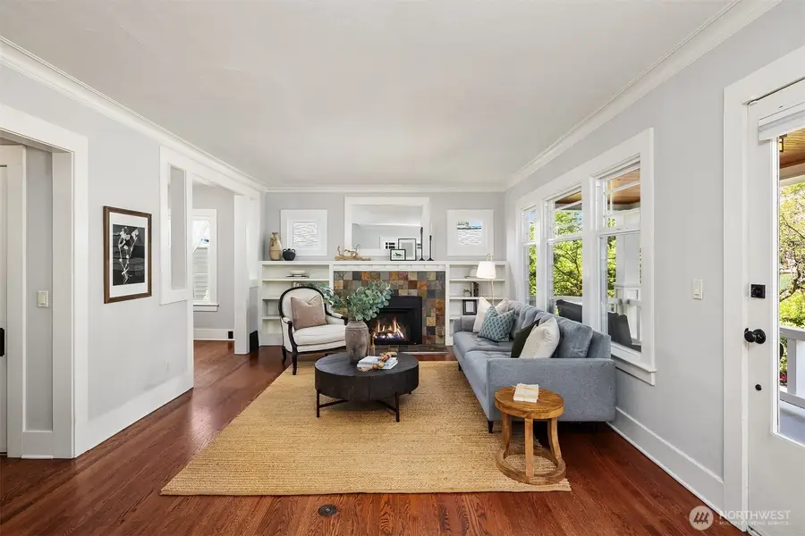 135 NE 53rd Street, Seattle, WA 98105 - #3