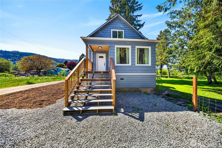 2115 Valley Highway, Deming, WA 98244 - #2