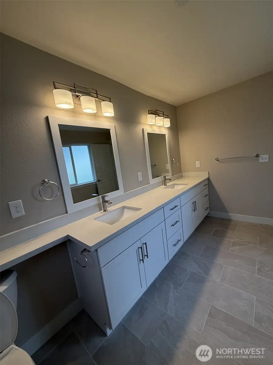 10819 SE 236th Street, Kent, WA 98031 - #3