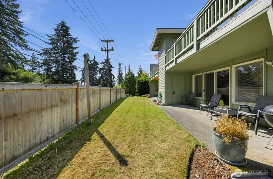 1450 Alameda Avenue W #1, Fircrest, WA 98466 - #3