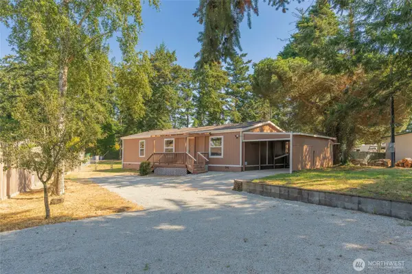 1004 Diane Avenue, Oak Harbor, WA 98277