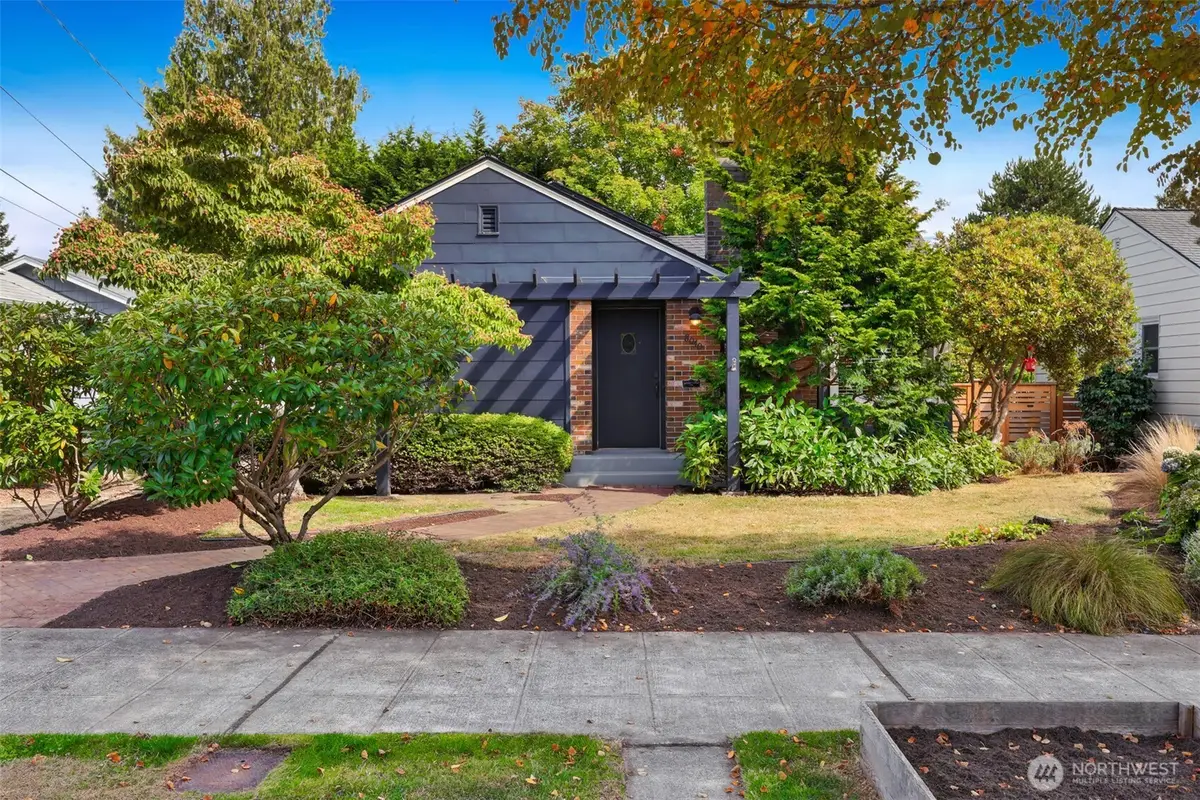 8040 Dibble Avenue Nw, Seattle, WA 98117 - #1