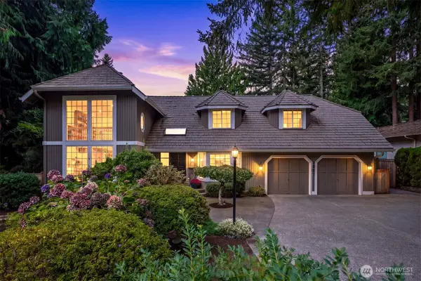 2037 213th Avenue Ne, Sammamish, WA 98074
